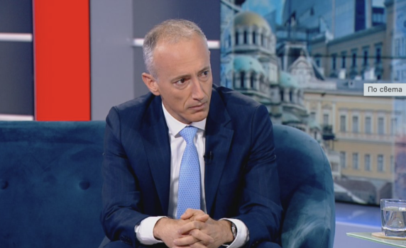 Министър Вълчев: Не можем да гарантираме безпроблемно провеждане на матурите заради транспортната стачка