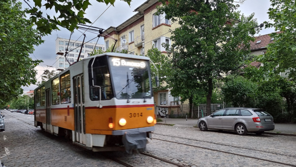 Възстановено е движението на градския транспорт в София