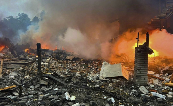 Завърши най-голямата размяна на военнопленници между Киев и Москва след мощна руска атака