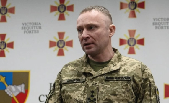 Командирът на Сухопътни войски на Украйна подаде оставка след руски ракетен удар и 12 убити