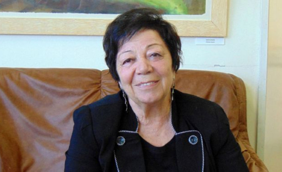 Почина издателката, поетеса и писателка Божана Апостолова
