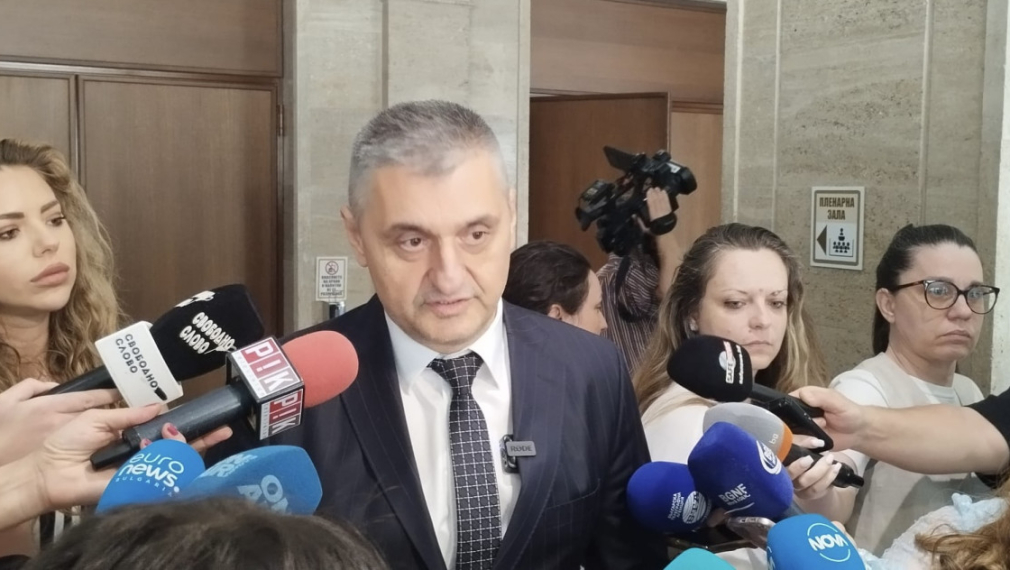 Кирил Добрев: Предлагаме пълна забрана на тротинетките