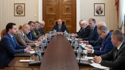Радев: Няма заплаха за България след ударите на Израел по Иран