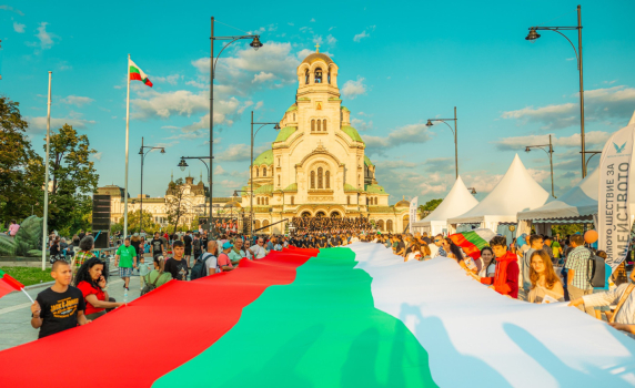 Калната кампания на „умните и красивите“ срещу „Шествието за семейството“ превърна събитието в масово и мощно движение