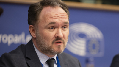 ЕК: Много страни от ЕС платиха висока цена за спирането на покупките на газ от Русия