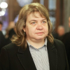 Скандалът с Киселова набира скорост! Излетяла от Баку, без да дочака 17-те българи, които се евакуират от Иран