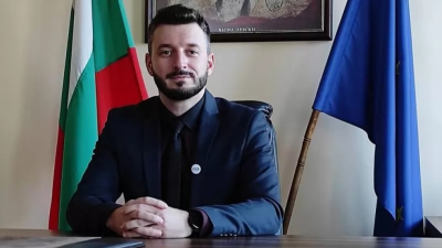 Кметът на Илинден: Кирил Петков ме заплаши с духовно унищожение, защото се познава лично с патриарха