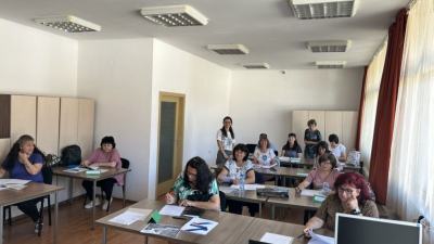 За първи път в РД-Смолян: Стартира курс за помощник-възпитатели