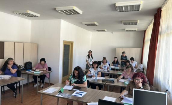 За първи път в РД-Смолян: Стартира курс за помощник-възпитатели