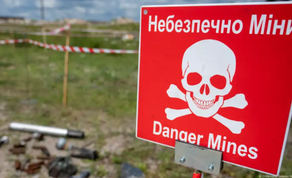 "Дойче веле": Източна Европа планира минен пояс срещу Русия
