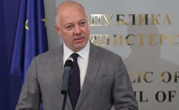 Правителството подготвя над 100 събития в цялата страна, за да разясни как ще приемем еврото