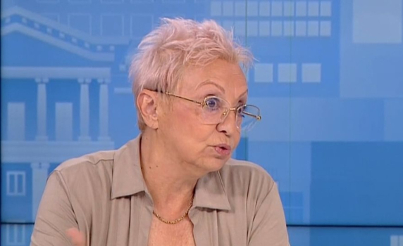 Диана Дамянова: Схемата в София е лично дирижирана от Лена Бориславова, тя дърпа конците