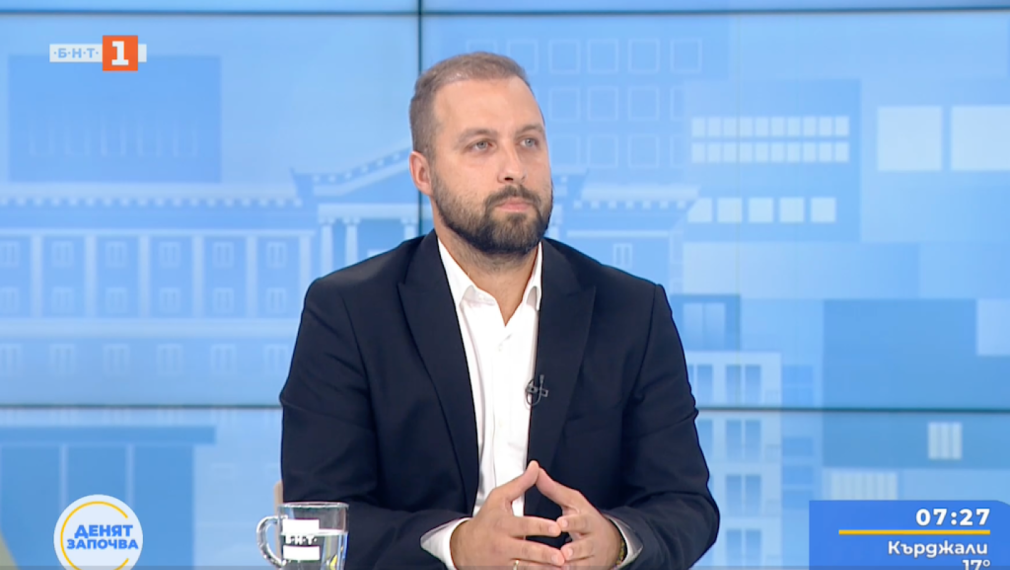 Кметът на "Люлин": Лена Бориславова беше връзката между ПП и Столичната община. Терзиев да направи одит на обществените поръчки в София