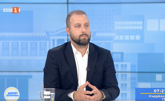 Кметът на "Люлин": Лена Бориславова беше връзката между ПП и Столичната община. Терзиев да направи одит на обществените поръчки в София