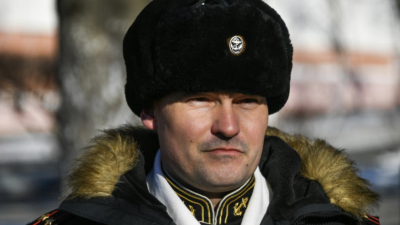 Путин награди посмъртно със "Златна звезда" генерал-майор Гудков, който загина в Курска област