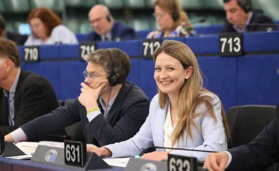 Цветелина Пенкова: Това не е политическа победа, а икономическа възможност