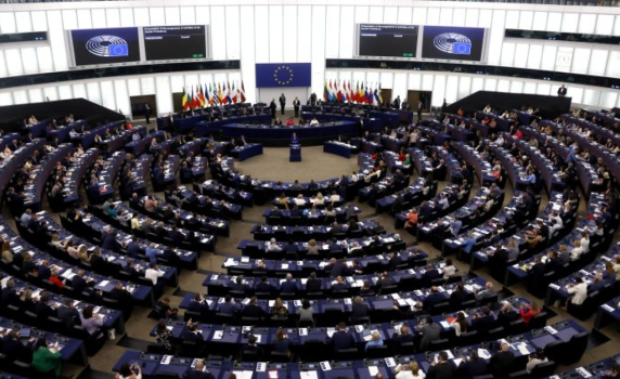 Европарламентът гласува заличаване на "македонски език и идентичност" в доклада за РСМ