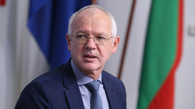 Васил Велев: 2/3 от фирмите вече отговарят на изискванията за работа с еврото
