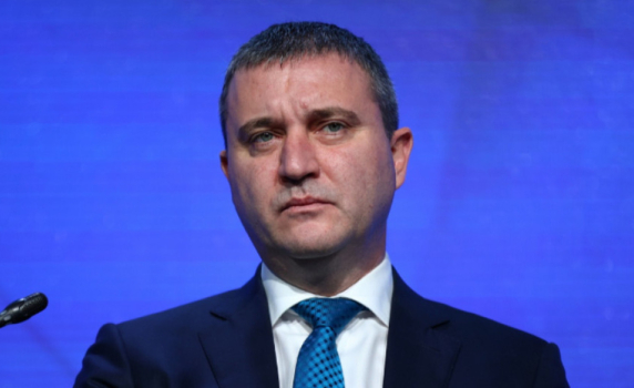 Горанов: Влизането в еврозоната е съпоставимо с това в ЕС. Може би силите на Пеевски няма да му стигнат за премиер
