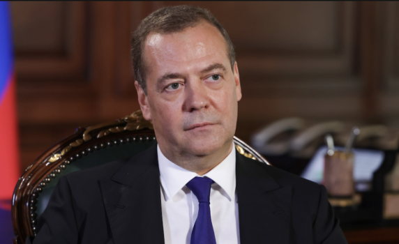 Медведев: Русия не забеляза декоративния ултиматум на Тръмп