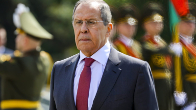 Сергей Лавров: Лидерите на ЕС забраняват на Киев да преговаря с Русия