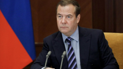 Медведев: На Украйна е нужна „депаразитизация“