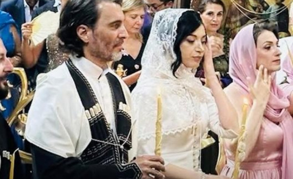 Синът на София Лорен се венча за грузинка и прие православието
