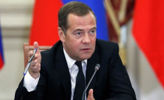 Медведев напомни на Тръмп, че Русия може да нанесе ядрен удар в случай на война