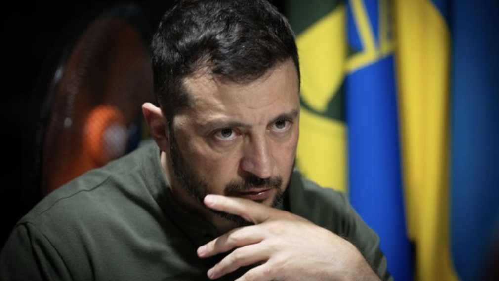 Зеленски: Украинците няма да дадат земята си на окупаторите