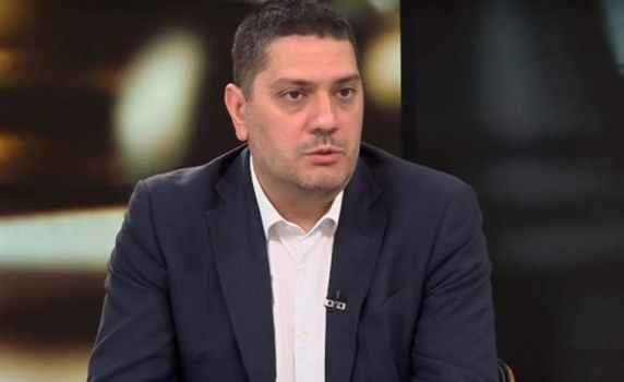 Христо Гаджев: Последните две правителства на Радев са продали 262 държавни имота за една година