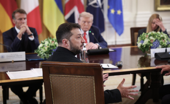 "Билд": Тръмп е прекъснал преговорите, за да се обади на Путин