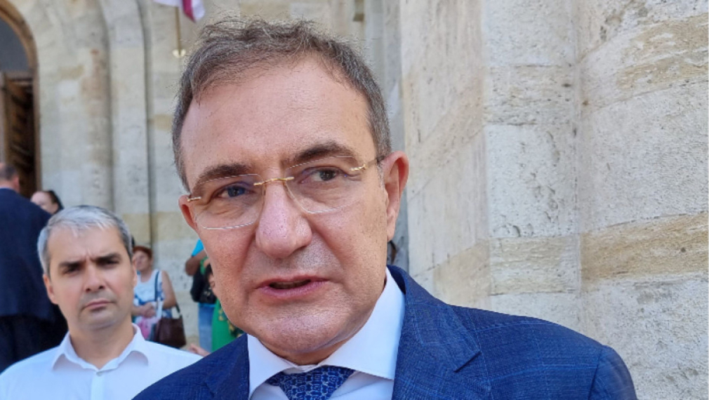 Борислав Гуцанов: Социалното министерство отпуска 14 млн. лв. за техника и екипировка за пожари