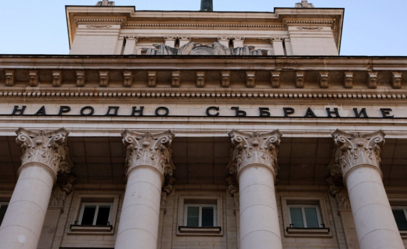 Създават Национален борд по водите за справяне с кризата с безводието