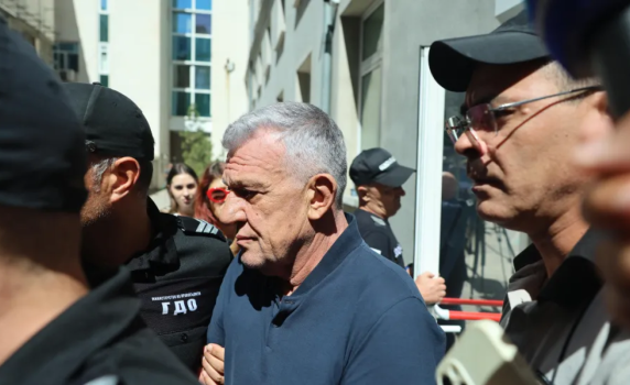 Съдът пусна под парична гаранция Никола Николов - Паскал