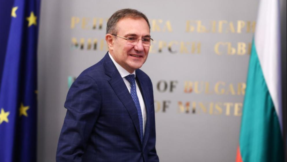 Гуцанов: МС одобри новата линия на бедност от 764 лв., минималната заплата през 2026 г. се очаква да стане 1213 лв.