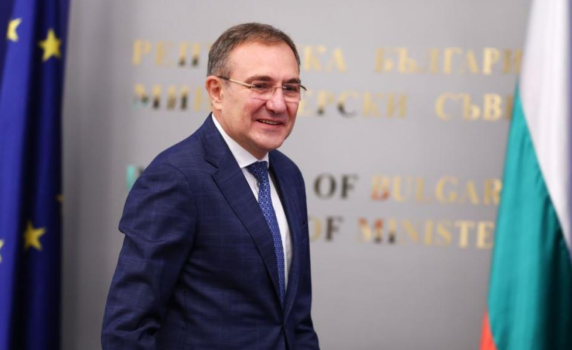 Гуцанов: МС одобри новата линия на бедност от 764 лв., минималната заплата през 2026 г. се очаква да стане 1213 лв.