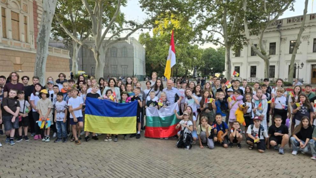 Държавата финансира почивката на над 200 украински деца на родното Черноморие