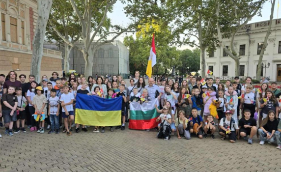 Държавата финансира почивката на над 200 украински деца на родното Черноморие