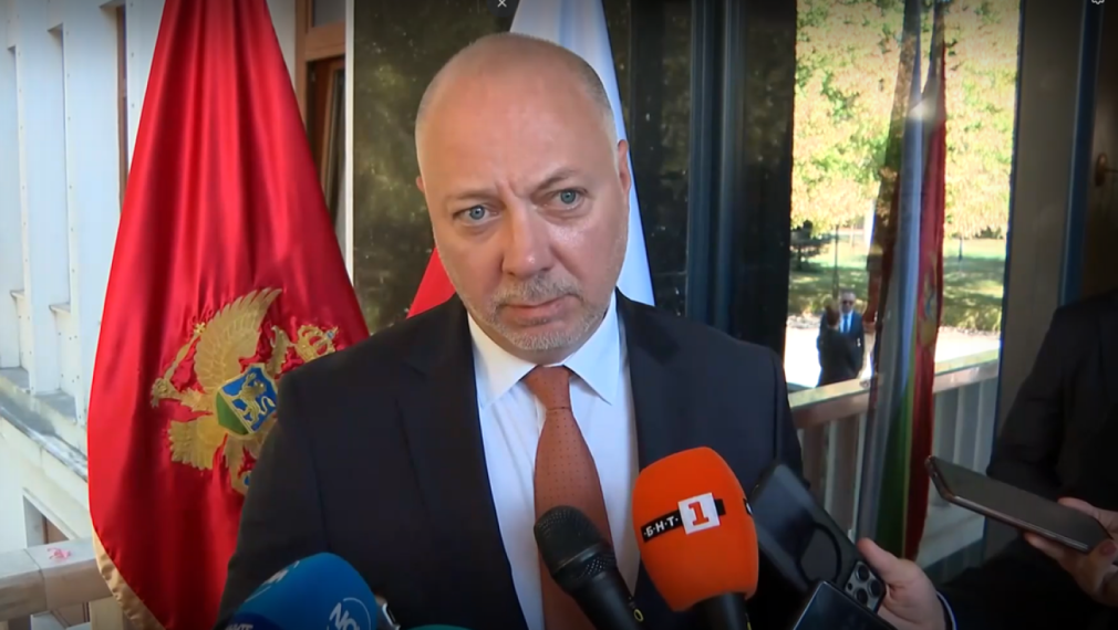 Желязков: Не знам кой е султанът и кои са тези османски управници, Радев да каже кои са деребеите