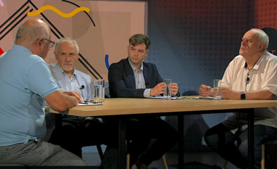"Кръг Квадрат": Превърна ли се комунистически Китай в лидер на глобалния капитализъм?