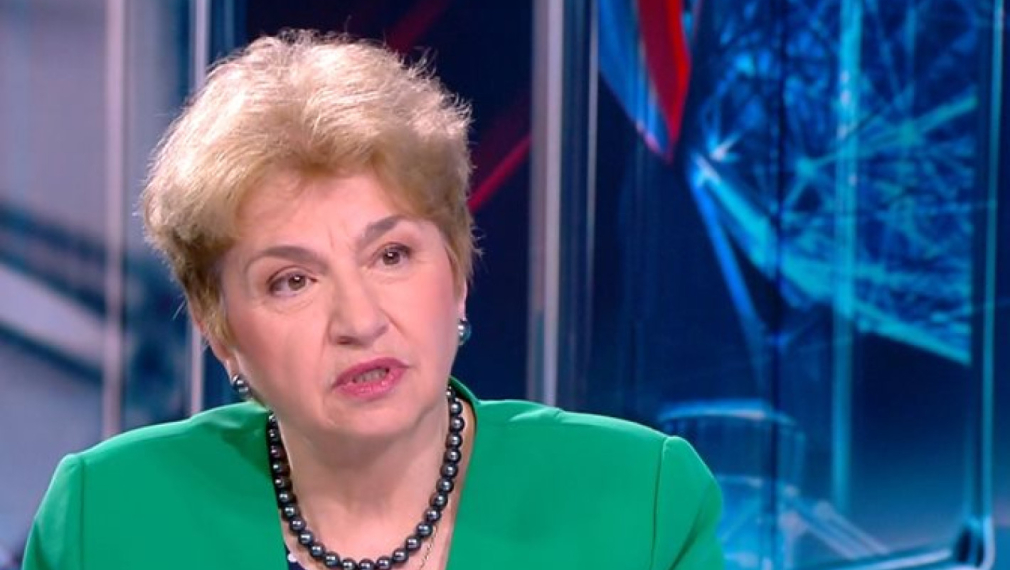Плугчиева: Франция може да стане епицентър на дългова криза, прогнозите за Германия също не са никак добри