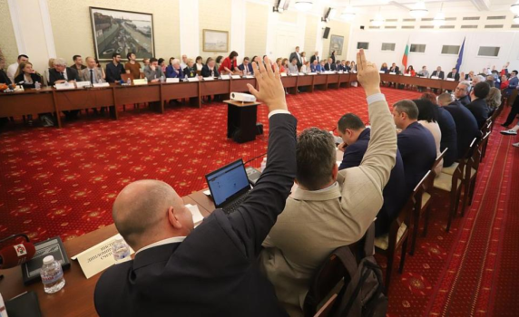 България влиза във Фонд „ЕС за Украйна“ с държавна гаранция от 10 милиона евро