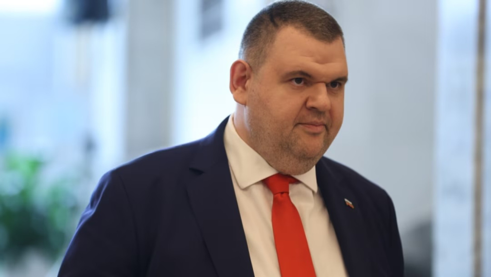 Пеевски: Г-н Борисов да си нареди на премиера да приключи темата с водата!
