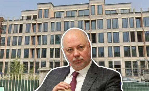 „Възраждане“ иска парламентът да разследва как е построен хотелът на съпругата на премиера Росен Желязков