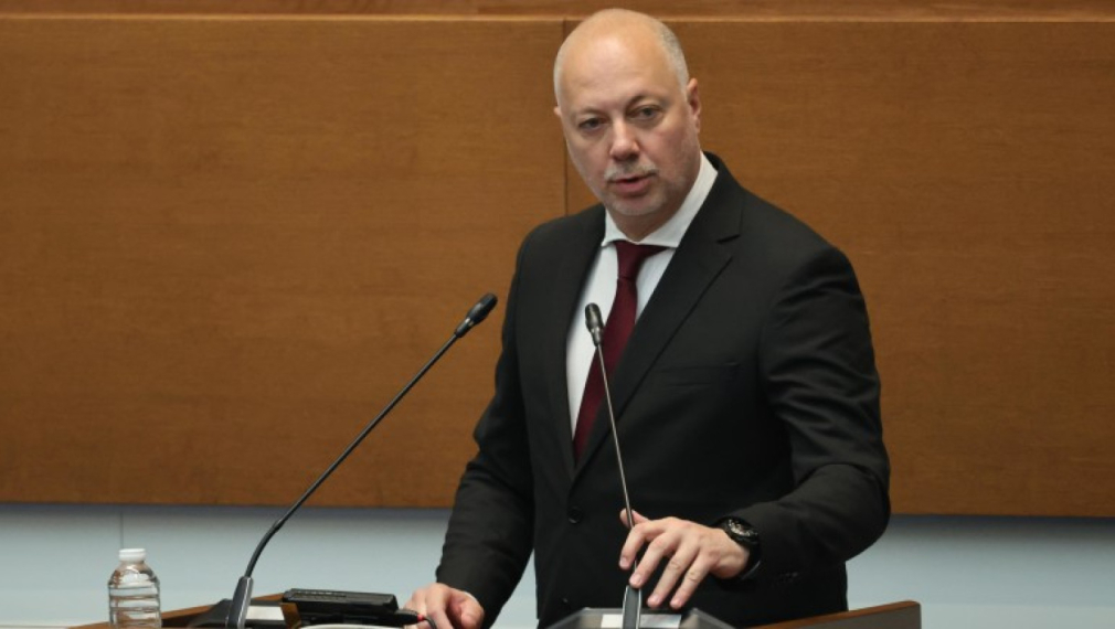 Премиерът Желязков докладва на Пеевски за водата. Лидерът на ДПС: Това е ново начало!