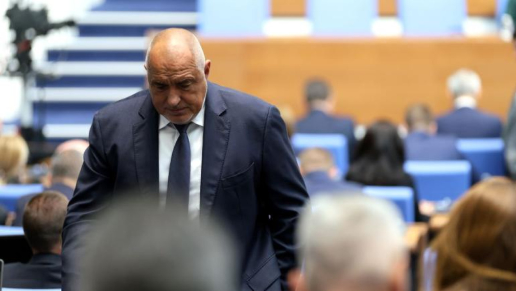 "Тренд": ГЕРБ водят с двойна разлика пред "Възраждане"'' - 26,4%, Пеевски е трети, а ПП-ДБ са четвърти