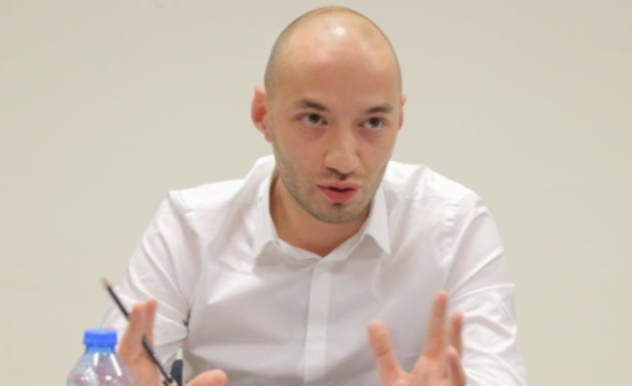 Димитър Ганев, "Тренд": Радев може да атакува при предсрочен вот. Това ще спира властта да отиде на избори