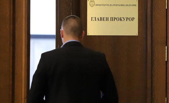 Прокуратурата: Решението на ВКС не поражда никакви последици за Сарафов