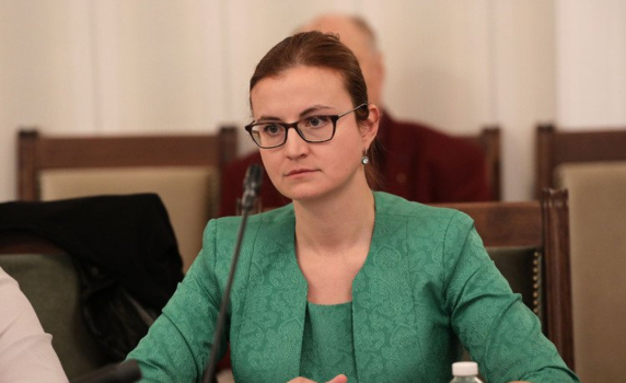 Шефката на СЕМ: Сваленото интервю на кмета Терзиев от БНТ не е прецедент. Проблемът е в легитимността на Кошлуков