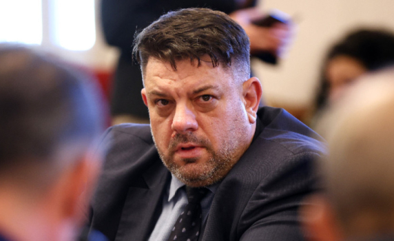 Зафиров за наводненията по Черноморието: Безхаберие и мърлявщина повече няма да бъдат толерирани